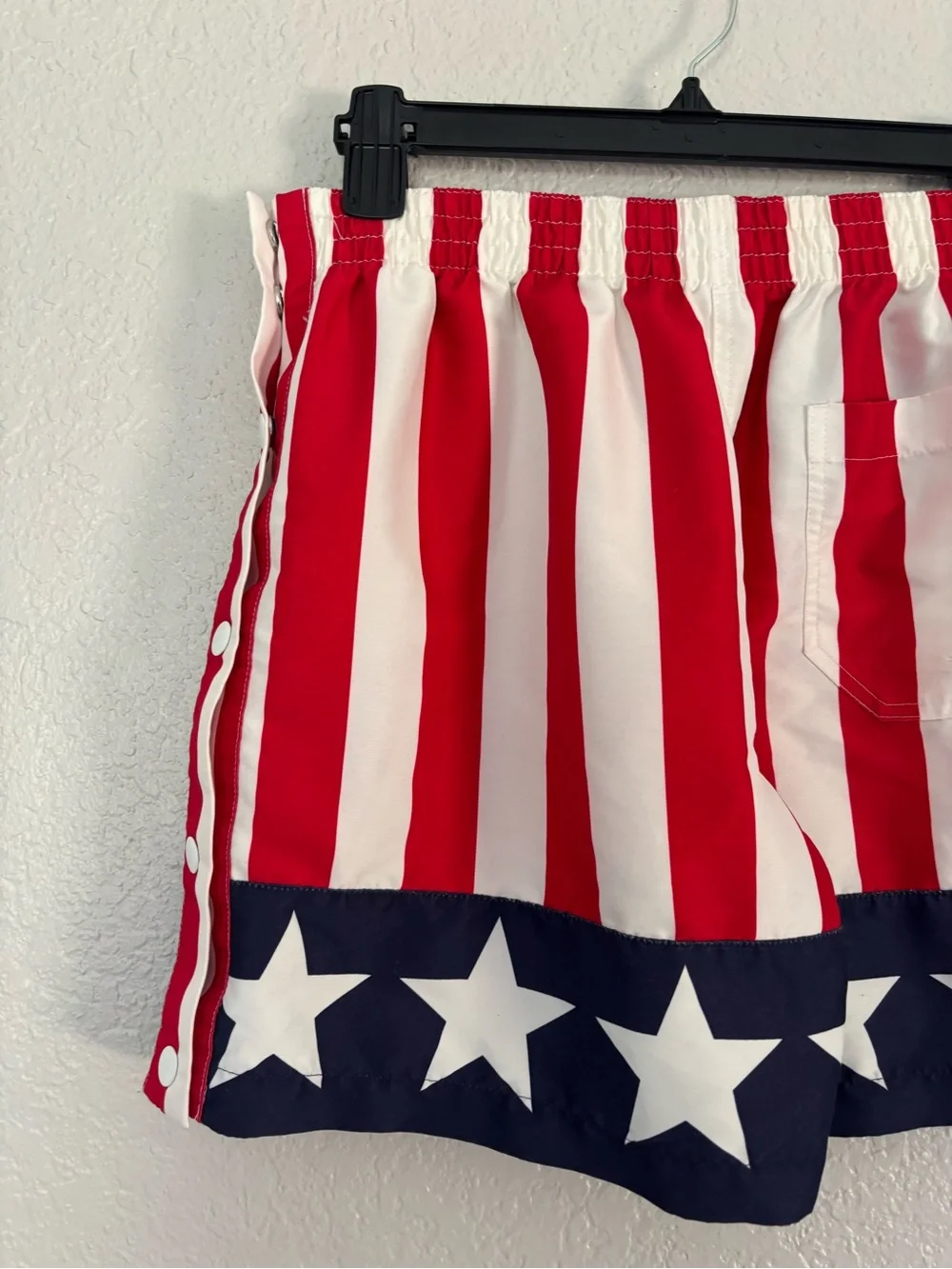 chubbies bold red